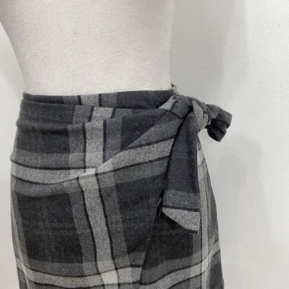 ARITZIA WILFRED GREY PLAID WRAP FRONT TIE WOOL CASHMERE BLEND MINI SKIRT - 0 - Picture 5 of 9
